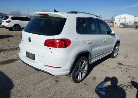 2016 Volkswagen Tiguan R-Line z USA, uszkodzony, nr VIN WVGAV7AX2GW074002
